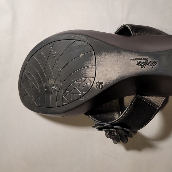 Women's Dexflex by Dexter Sandals - Picture 8 of 9